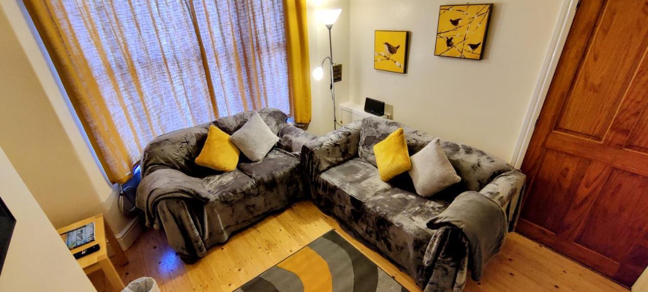 科尔温湾Rhubarb Terrace On The Coast - Sleeps 1-6别墅 外观 照片