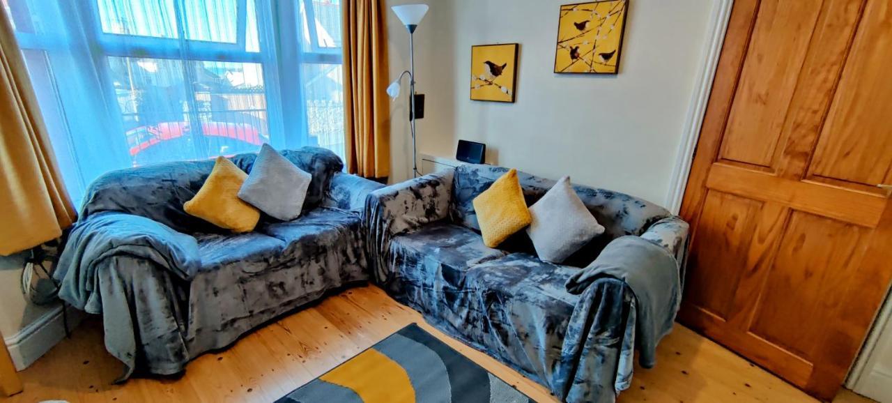 科尔温湾Rhubarb Terrace On The Coast - Sleeps 1-6别墅 外观 照片